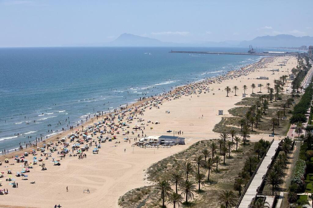 Cozy Apartment, Very Fresh At Playa De Gandia Dış mekan fotoğraf
