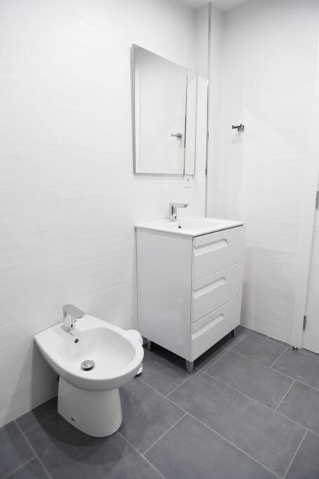 Cozy Apartment, Very Fresh At Playa De Gandia Dış mekan fotoğraf
